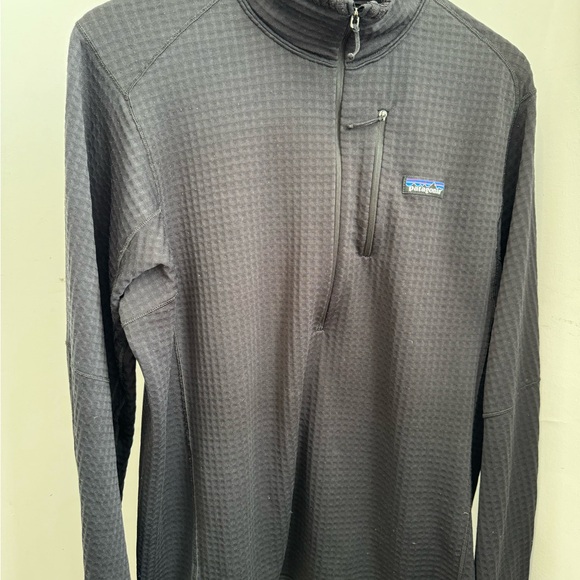 Men’s R1 Fleece Pullover - Picture 2 of 4